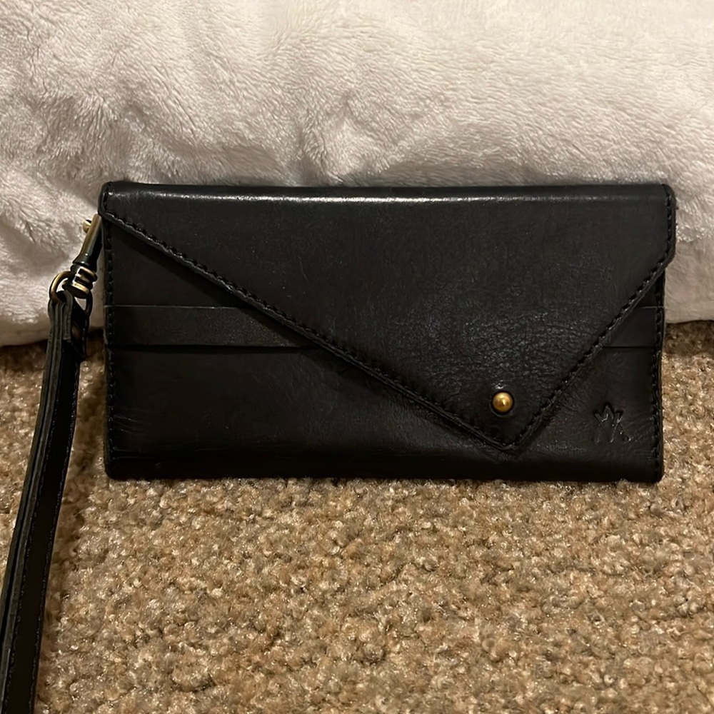 Elevate People Classic Black‎ Trifold Wallet 100% full-grain Vegetable tanned